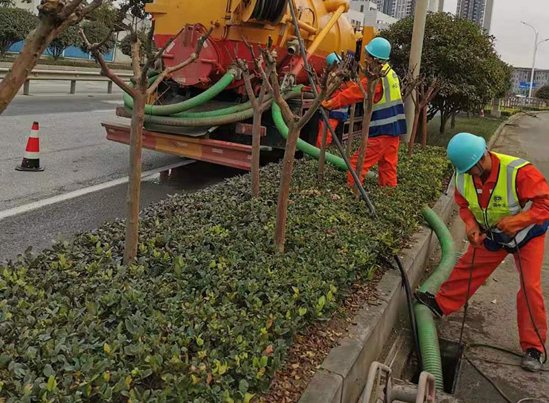 汤阴市政管道清淤